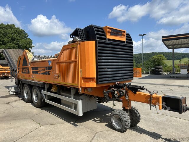 Mobile shredding plant Doppstadt AK 315
