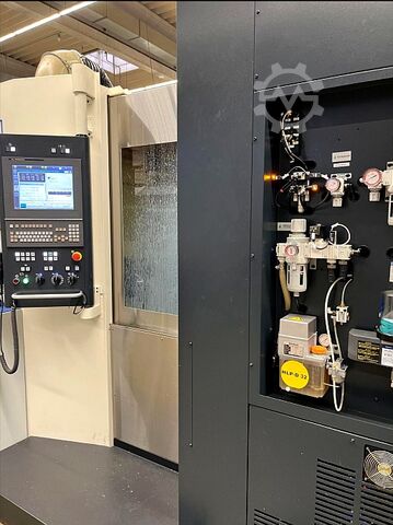 Horizontal machining center Makino A500 z