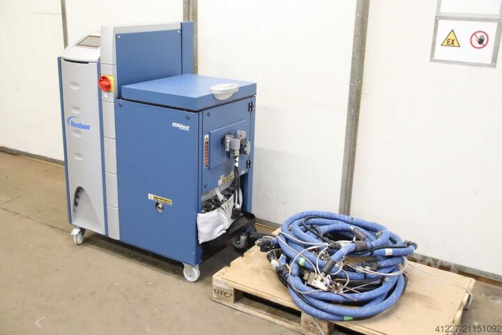 Adhesive melter Nordson VersaBlue VB_ENG 3 Pumpen